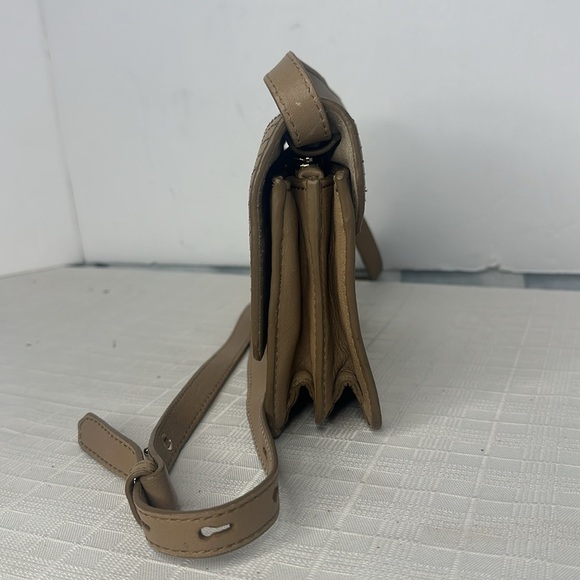 Massimo Dutti Quilted Leather Crossbody Bag - Picture 2 of 9